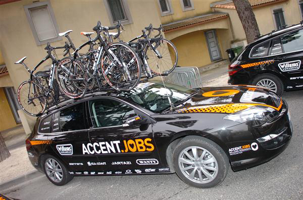 Accent Jobs car